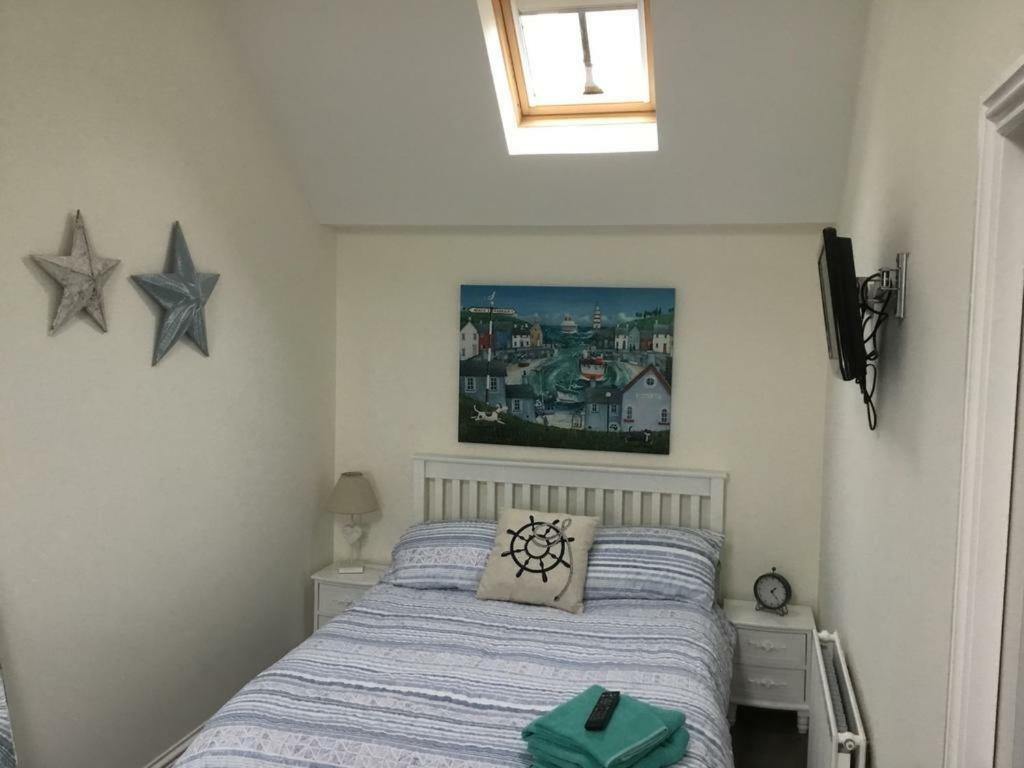 Sma Harbour Hoose Bed & Breakfast Gourdon Exterior photo