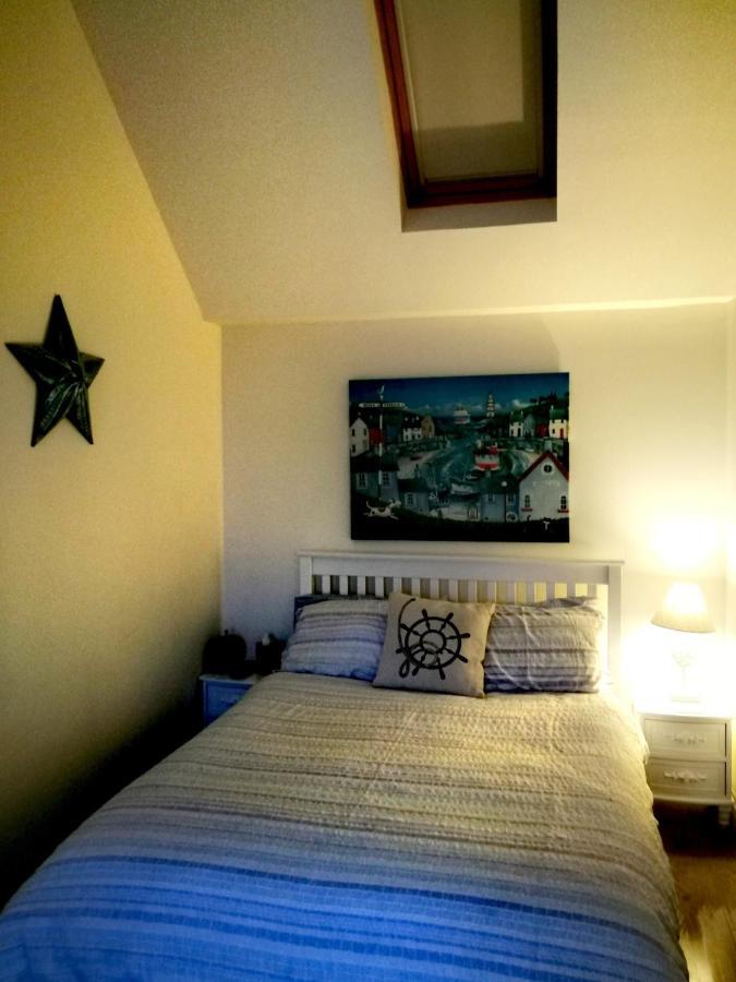 Sma Harbour Hoose Bed & Breakfast Gourdon Exterior photo